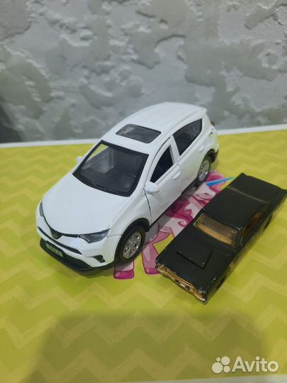 Машинки игрушки