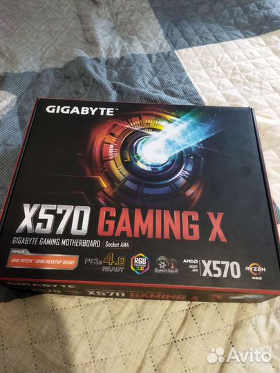 Материнская плата