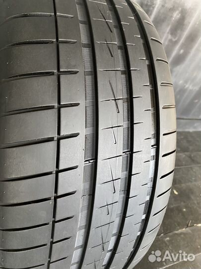 Vredestein Ultrac Vorti 235/45 R18
