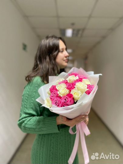 Цветы розы и букеты с доставкой 51 шт 9,19,21