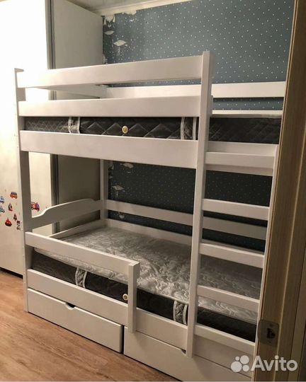 Купить двухъярусную кровать
