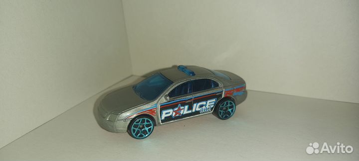 Hot wheels машинки