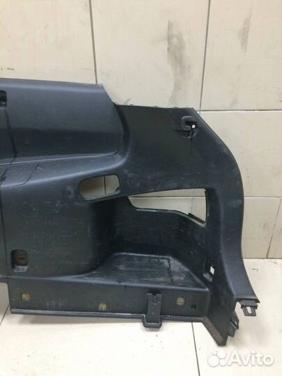 Обшивка багажника правая Mazda CX-7
