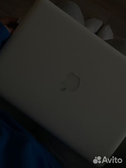 Ноутбук apple MacBook