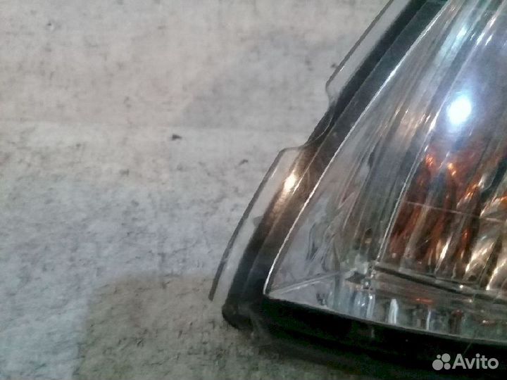 Габарит передний левый 210-61849 черный Mazda Cape