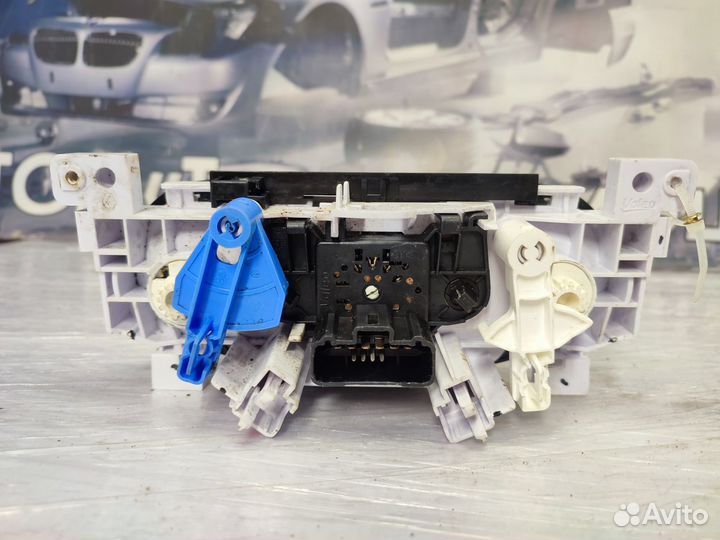 Блок управления печкой Renault Logan