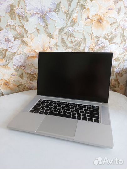 Игровой ноутбук maibenben