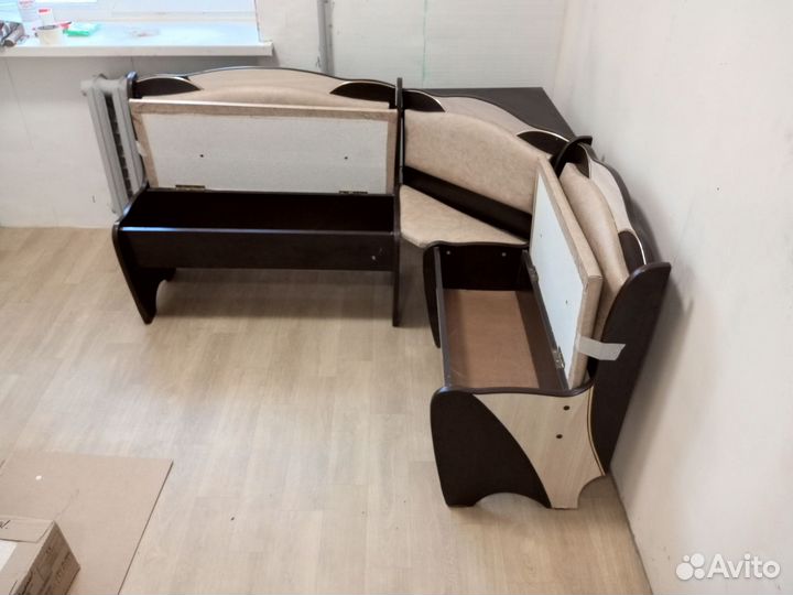 Кухонный уголок бу без стола