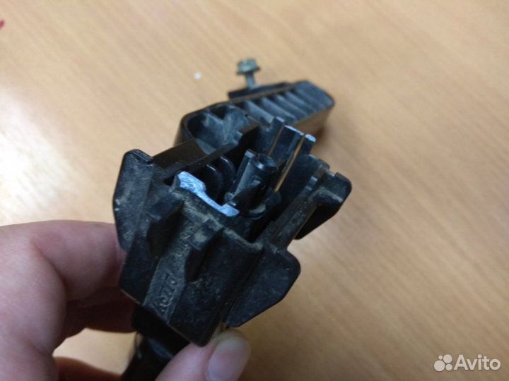 Форсунка омывателя фар Lexus Gx460 2009-H.b