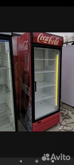 Витринный холодильник