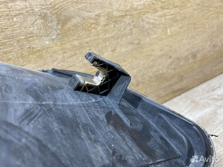 Фара передняя левая Audi A4 B7 Арт. 142641