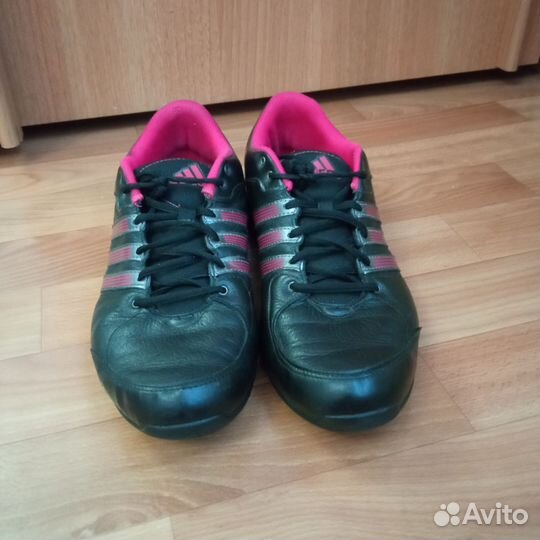 Кроссовки Adidas оригинал 40