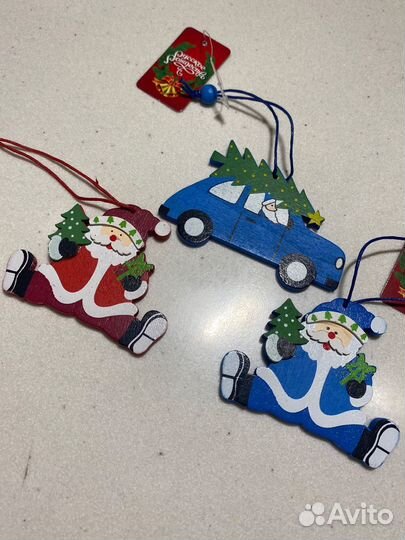 Новогодние игрушки