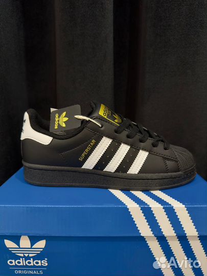 Кроссовки женские adidas superstar