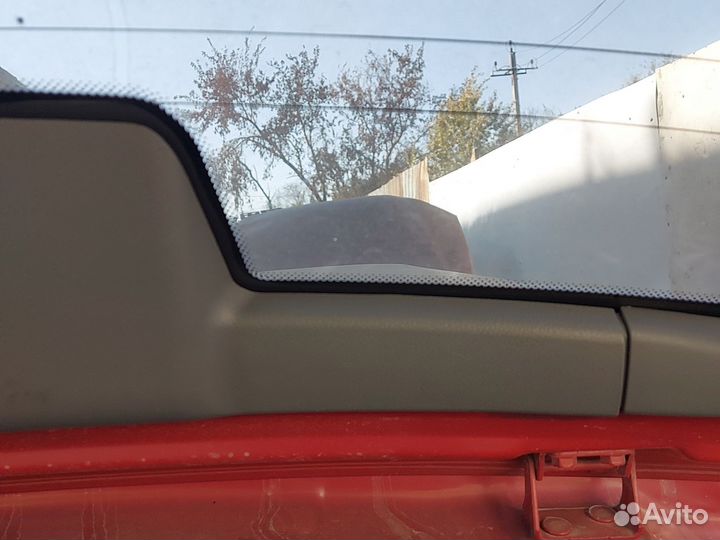 Часть обшивки крышки chevrolet lacetti хэтчбек