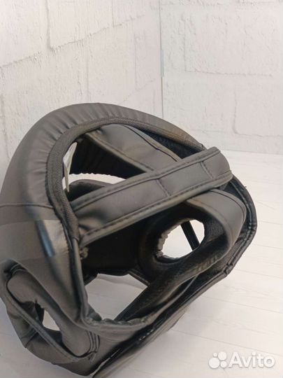 Боксерский шлем