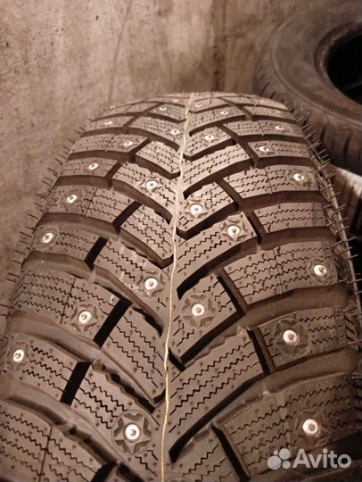 Nexen Winguard WinSpike 3 205/70 R15