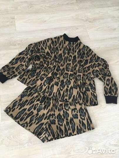 Костюм женский Beauty 42 б/у