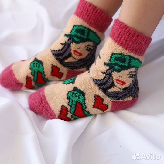 Печатки и носки детские на 7-8 лет