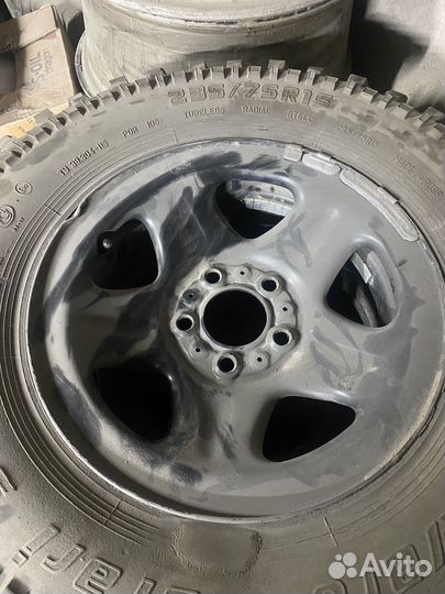 Forward Safari 540 235/75 R15 97Q