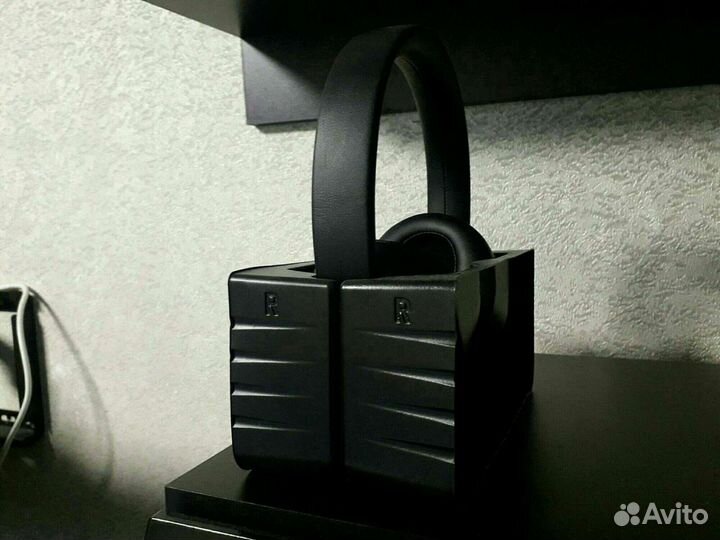 Беспроводные наушники