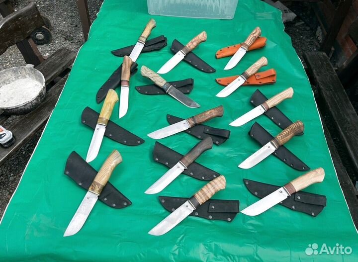 Нож кованный 110х18ш охотничий