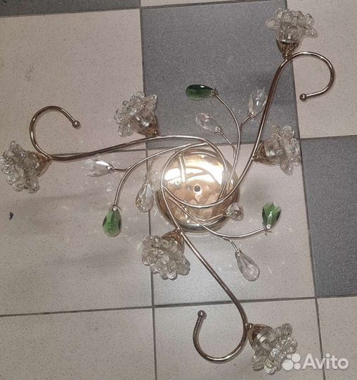 Люстра и бра