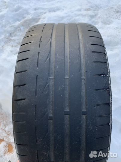 Bridgestone Potenza S001 225/45 R18 и 255/40 R18 95Y