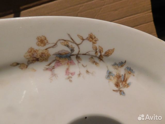 Антикварная,красивая, фарфоровая селедочница ри
