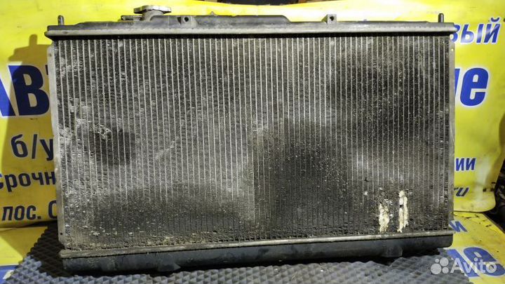 Радиатор охлаждения Mitsubishi Galant