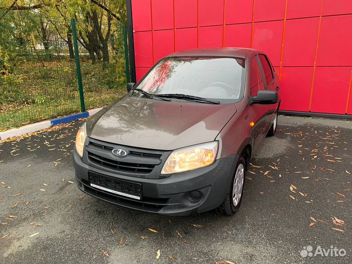 LADA Granta 1.6 МТ, 2014, 100 360 км