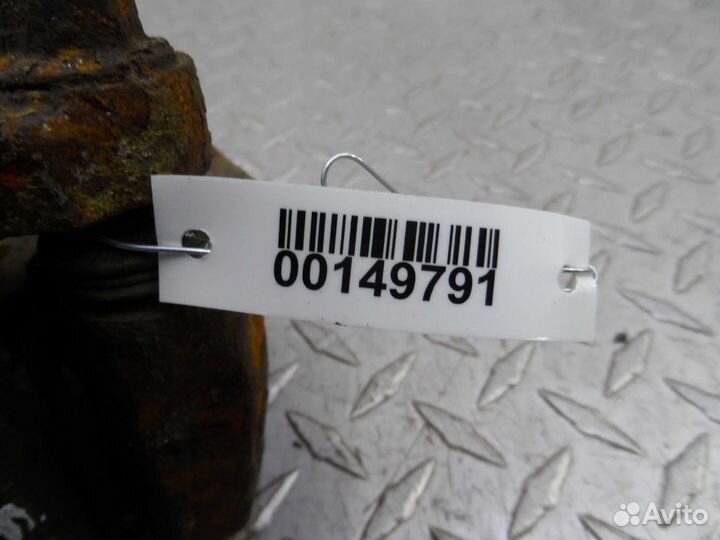 Суппорт передний левый Mitsubishi Outlander XL