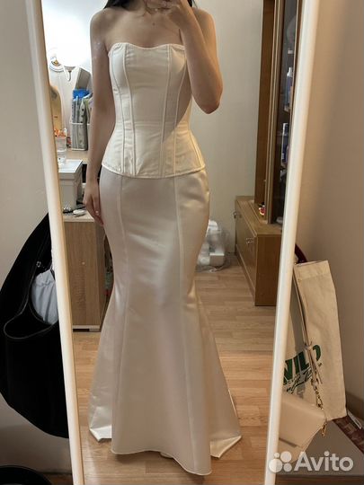 Атласная юбка макси