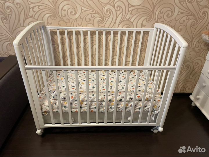 Детская кроватка + Матрас + наматрасник