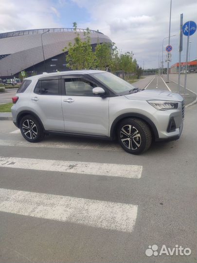 Daihatsu Rocky 1.0 CVT, 2020, 11 000 км