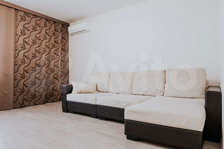 2-к. квартира, 64 м², 2/17 эт.