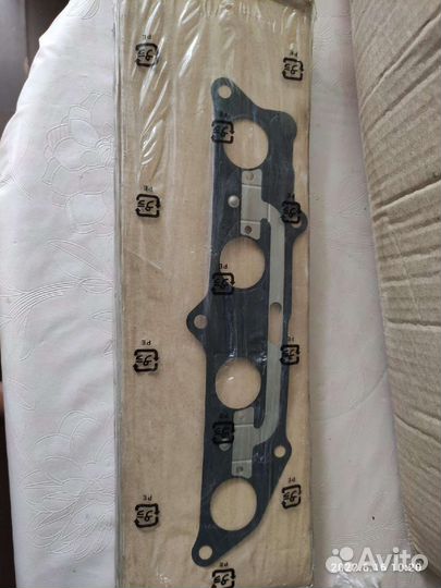 Прокладка впускного коллектора Honda