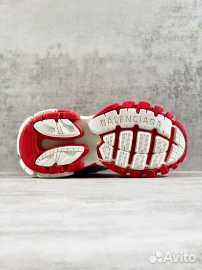Кроссовки Balenciaga Track.2 Trainer Red White