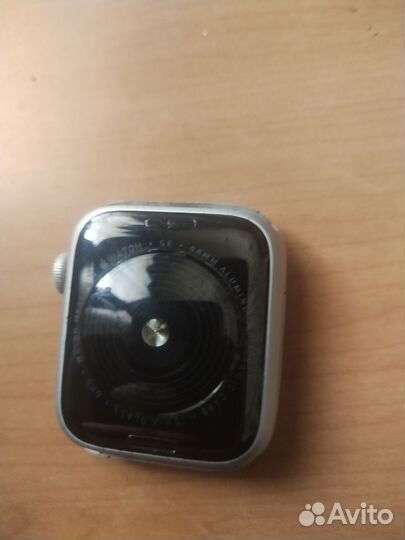Часы apple watch se 44 mm бу