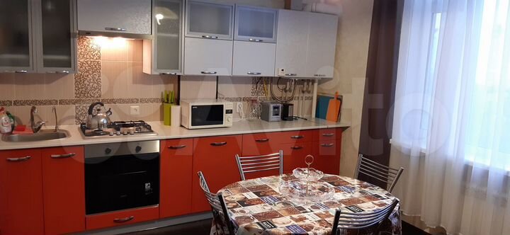 2-к. квартира, 63 м², 3/10 эт.