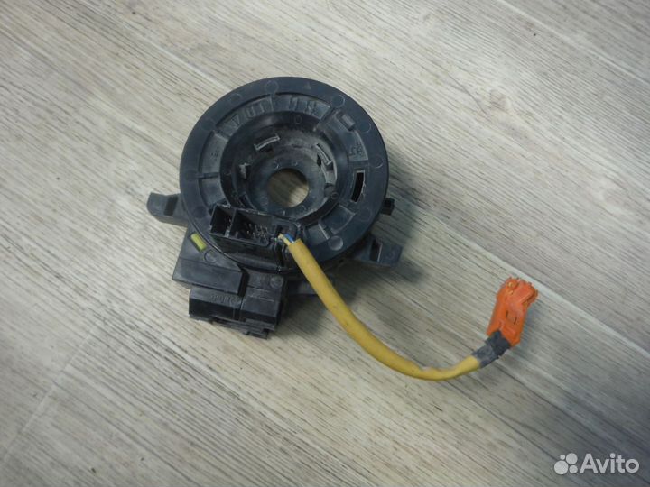 Шлейф подрулевой toyota Camry 40 2010