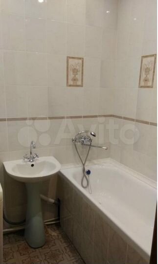 2-к. квартира, 50 м², 3/3 эт.