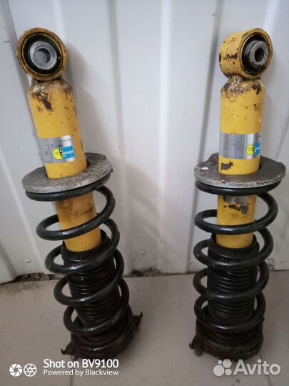 Стойка амортизатора Subaru Impreza