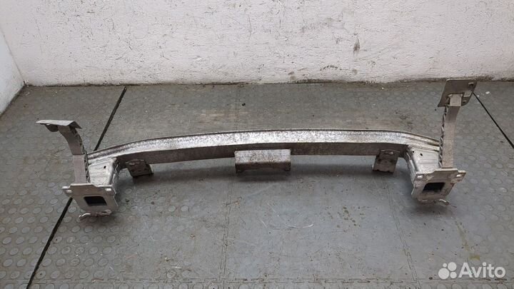 Усилитель бампера передний Peugeot 2008