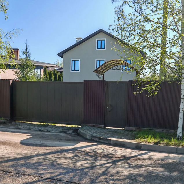 Коттедж 314 м² на участке 8,66 га