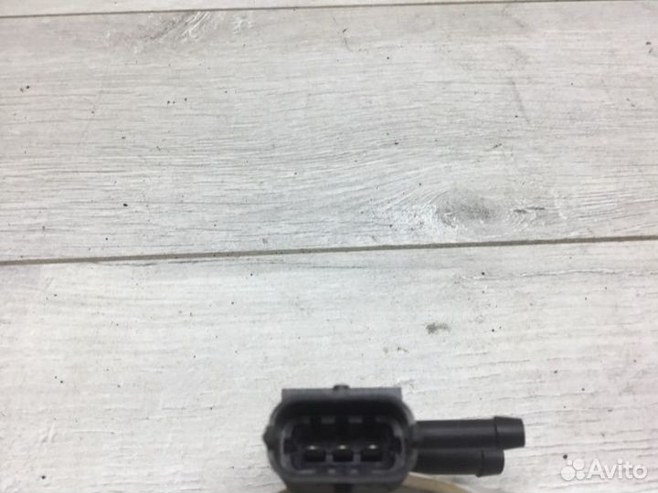 Датчик давления выхлопных газов Nissan Qashqai