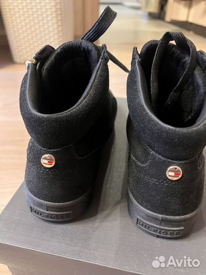 Продам ботинки Tommy Hilfiger