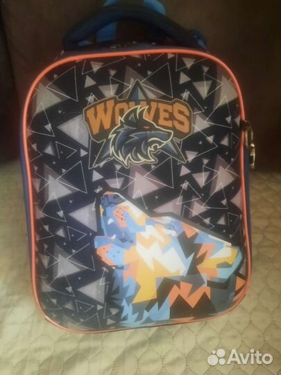 Школьный рюкзак