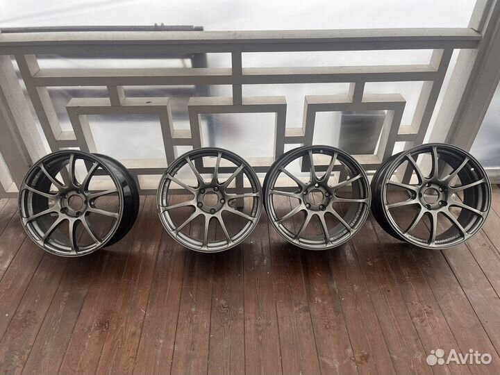 Диски advan racing rz R18 5x114.3