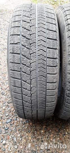 2 шины Bridgestone Blizzak VRX